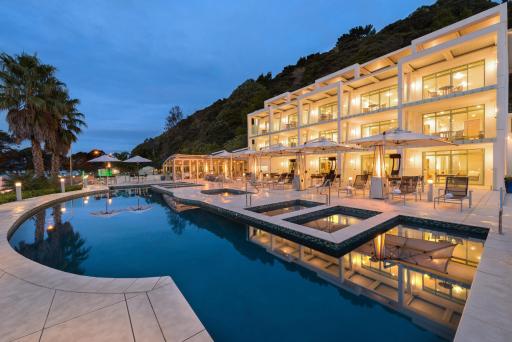 Paihia Beach Resort & Spa Hotel - Housity