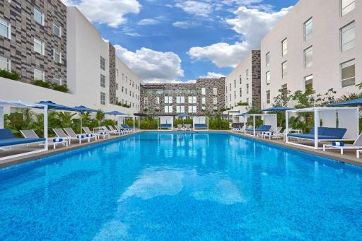 City Express Plus by Marriott Cancun Aeropuerto Riviera - Housity