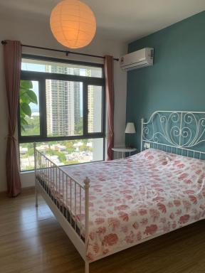 Sea view 2 bedroom Fully furnished Apartment Forest City Starview Bay Johor Malaysia - Housity