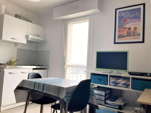 Studio cosy 15m² à 5min de la plage – Tout équipé, sécurisé, proche commerces, nettoyage inclus - FR-1-646-12 - Housity