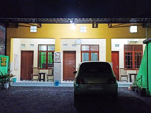 Penginapan Ana Indah - Hizvo