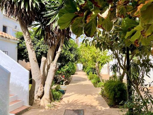 Pleasant Studio House in front of the beach - Housity