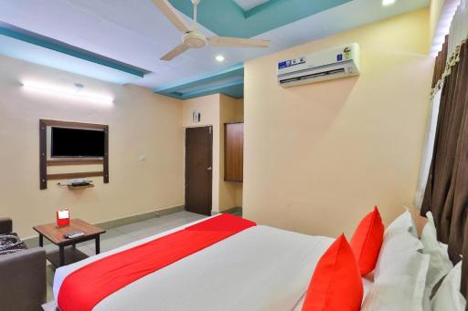 Hotel Anjani - Housity