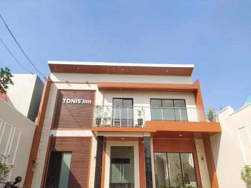 RedDoorz Syariah near Alun Alun Tegal 2 - Housity