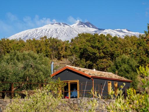 PODERE DELL'ETNA SEGRETA - Essential Nature Hotel - Housity