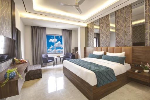 The Armani Hotel At Delhi Airport - Housity