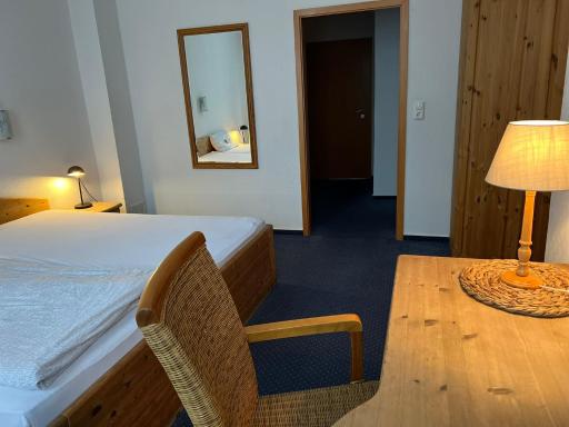 Hotel zur Altstadt - Housity
