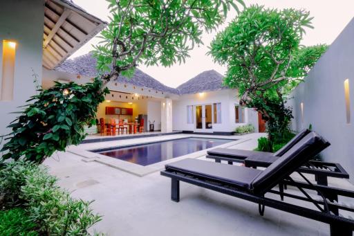 Kaisa Villas Seminyak - Housity