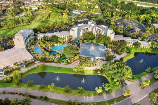 Delta Hotels by Marriott Orlando Celebration - Housity