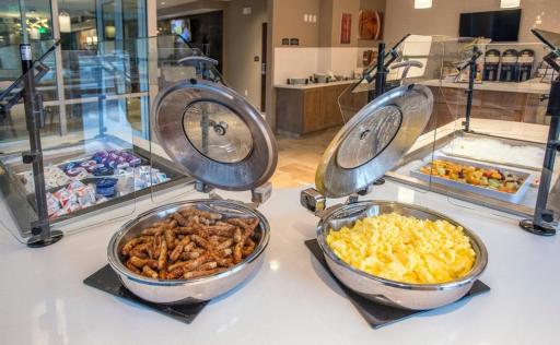 Staybridge Suites Denver Downtown, an IHG Hotel - Housity