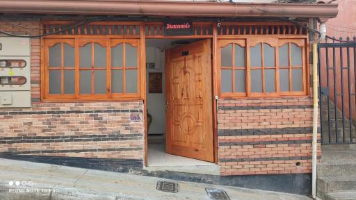 Hotel Estambul - Housity