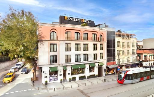 Bentley Hotel Old City-Special Class - Housity