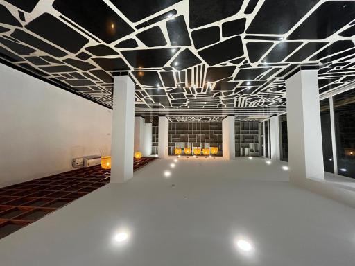 OYO NKAaSA Hotel & Personal Suites - Housity