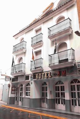 Hotel El Emigrante - Housity