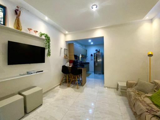 Apartamento RR Agradable y Moderno c 2 dormitorios y estacionamiento interno techado - Housity