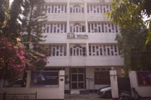 HOTEL BLUE MOON Guwahati - Housity