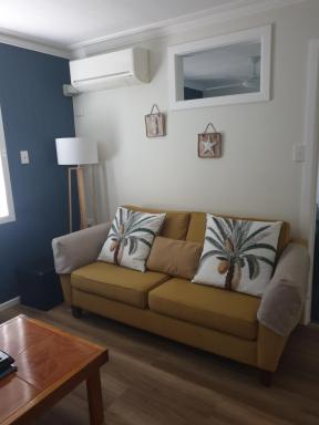 Beachfront Lisianna Apartments - Housity