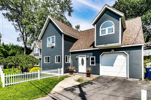 Blue Heron Way Family vacation by Sylvan Beach - Housity