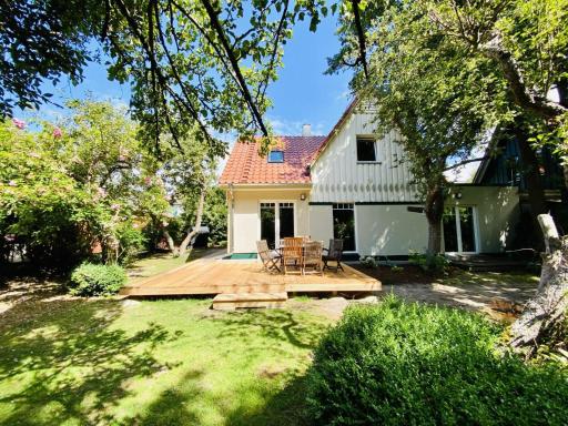 Sommerhaus am Bach - Housity