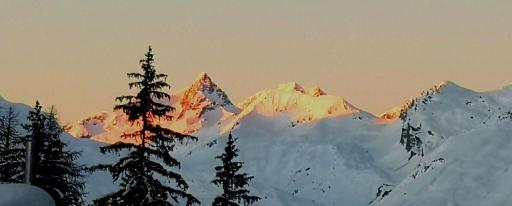 Bourg Saint Maurice Les Arcs - maisonnette grand confort dans charmant village de montagne ! - Housity