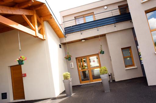 L'AUBERGE DU RHONE - Housity