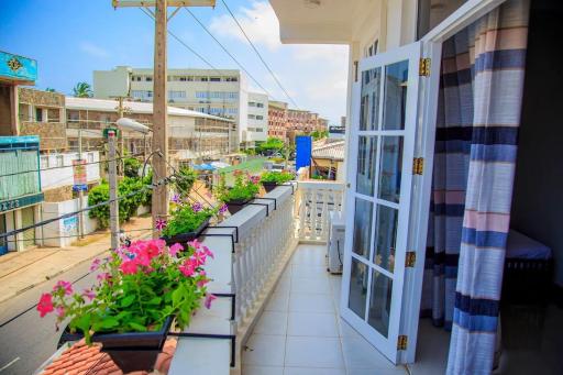 Ruki Rest Inn - Housity