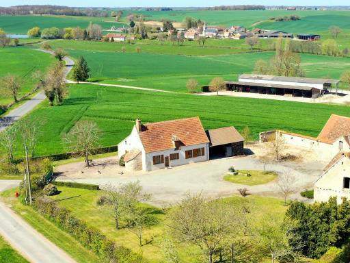 Gîte rénové au calme avec grand terrain, idéal télétravail, proche forêt et karting - FR-1-586-27 - Housity