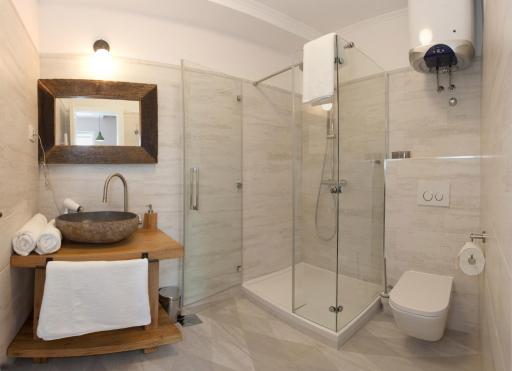 Stylish Theatre Apartments - Housity