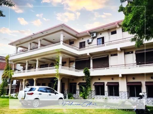 Hotel Pahuna Ghar - Housity