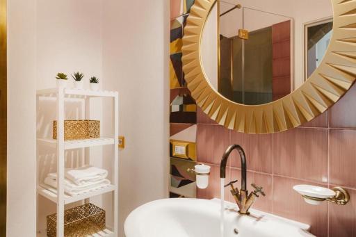LOVELY & CHIC Rooms nei Sassi - Housity