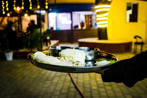 Hotel Pahuna Ghar - Housity