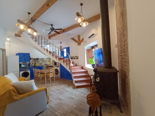 Rincones de Darío: Capítulo II - Housity
