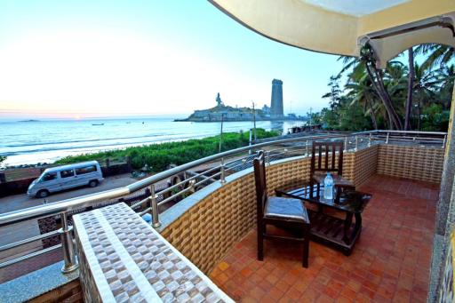 Aryana Guest House - SEA VIEW - Housity