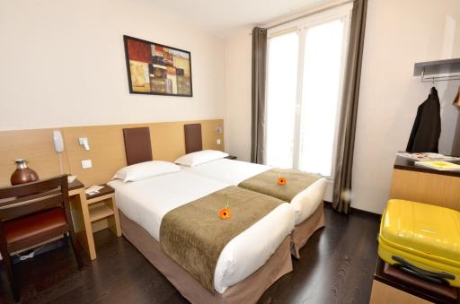 Source Hôtel - Housity