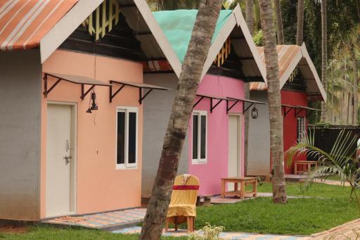 Ramu Green Lake Cottage - Housity