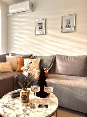 Downtown Apartments Family&Friends - Hizvo