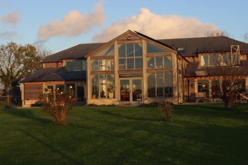 Mapperton Barn House B&B Nr Stourhead & Longleat - Housity