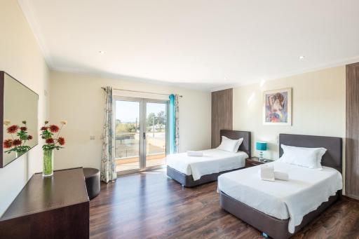 VILLA Simao - Housity