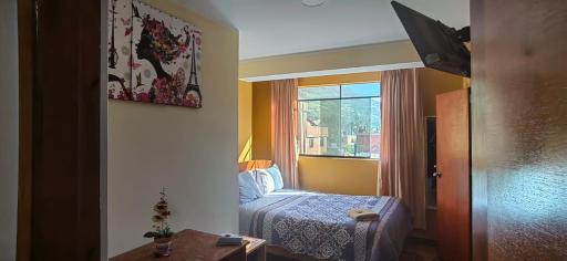 Hostal Tinkoj - Housity