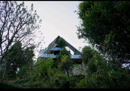 The Himalayan sukoon villa tree House Jibhi - Housity