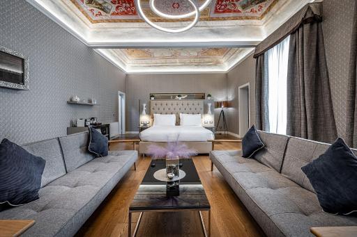 Martelli 6 Suite & Apartments - Housity