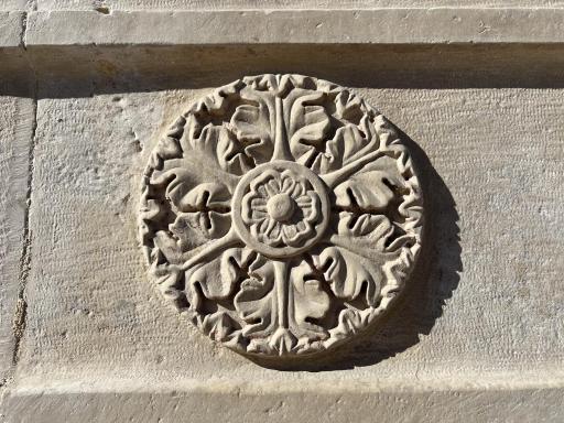 Intra Moenia - Housity