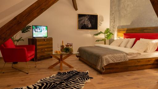 Boutique 17B - Housity