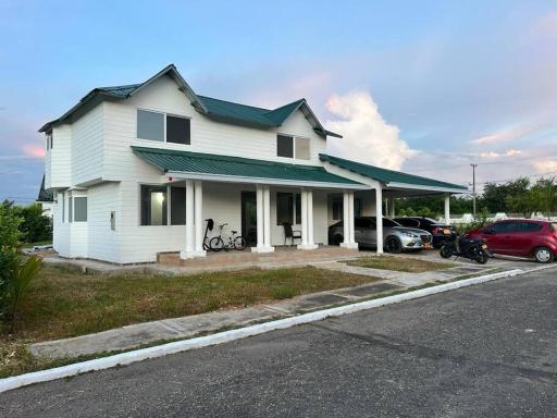 Casa Club Caminos del Peñón - Housity