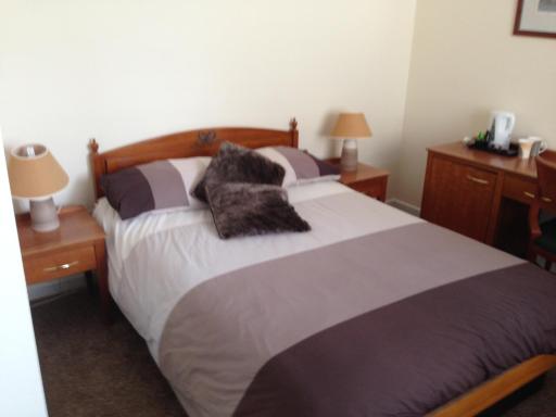 Victoria hotel - Housity
