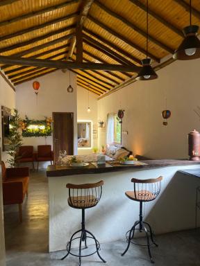 Chale Pepe - Housity