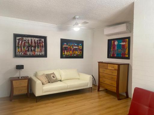 Santa Monica Apartment - Housity