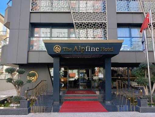 The Alpfine Hotel - Housity