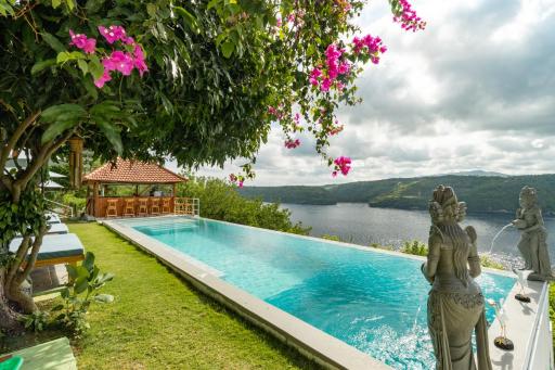 Butterfly Villas Nusa Ceningan - Housity