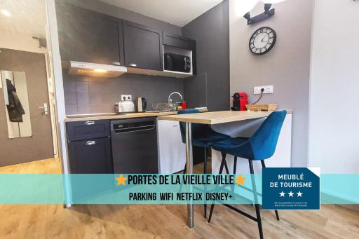 Portes de la vieille ville - Housity